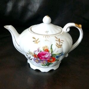 Floral Bone China Vintage Musical TeaPot